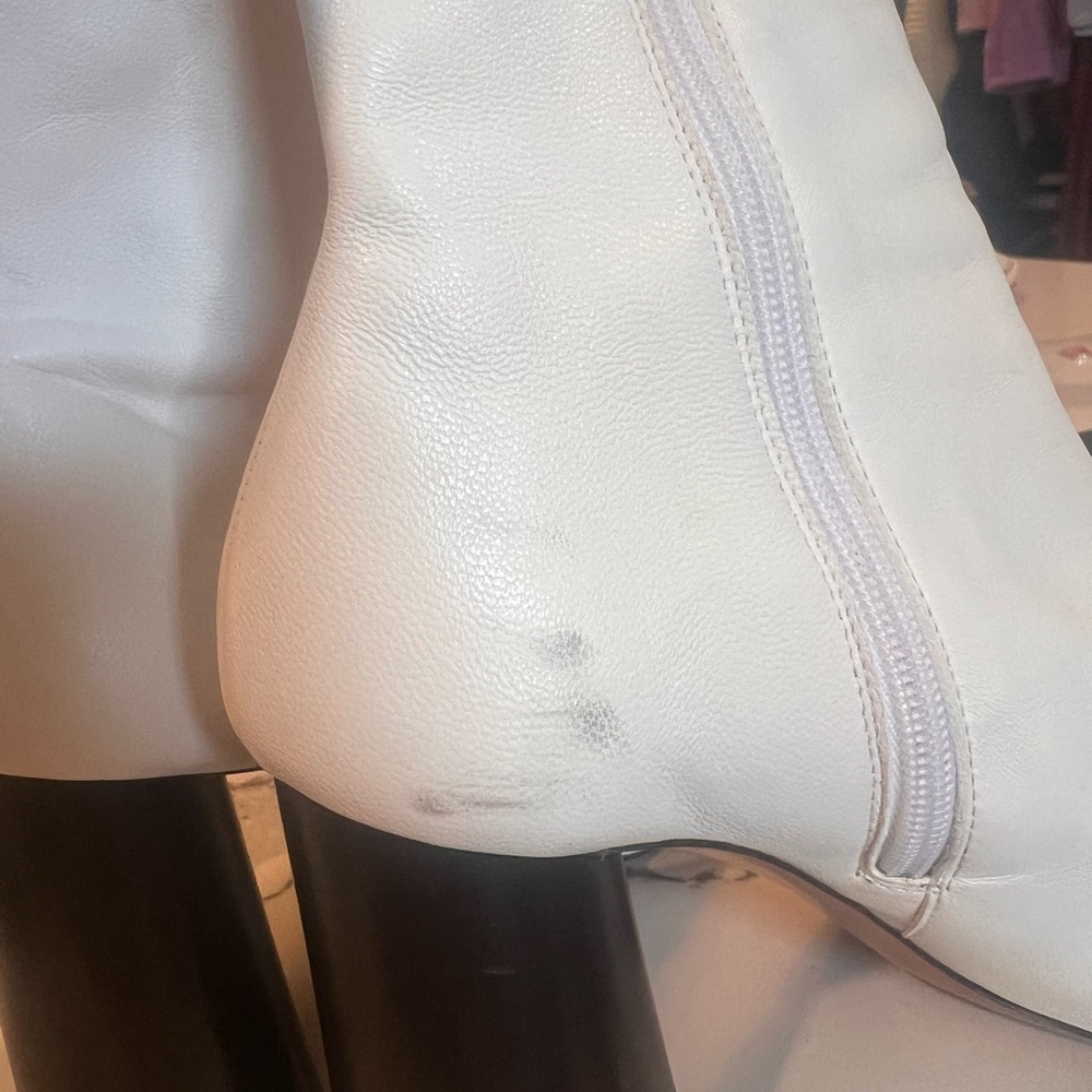 Celine White Heeled Boots - Picture 3 of 7